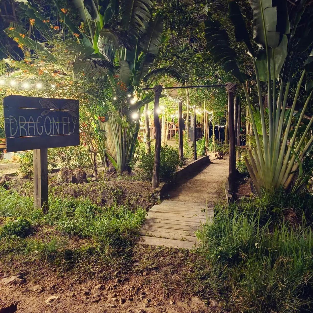 Dragonfly Guesthouse Koh Rong Sanloem Bagian luar foto