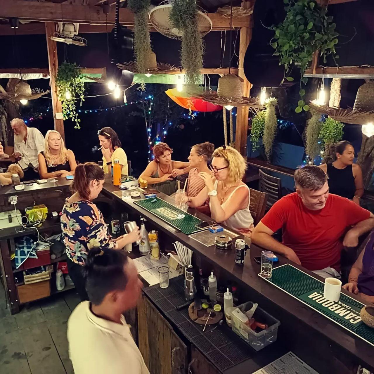 Dragonfly Guesthouse Koh Rong Sanloem Bagian luar foto